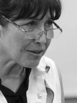 Profesora Mary Gómez Aray